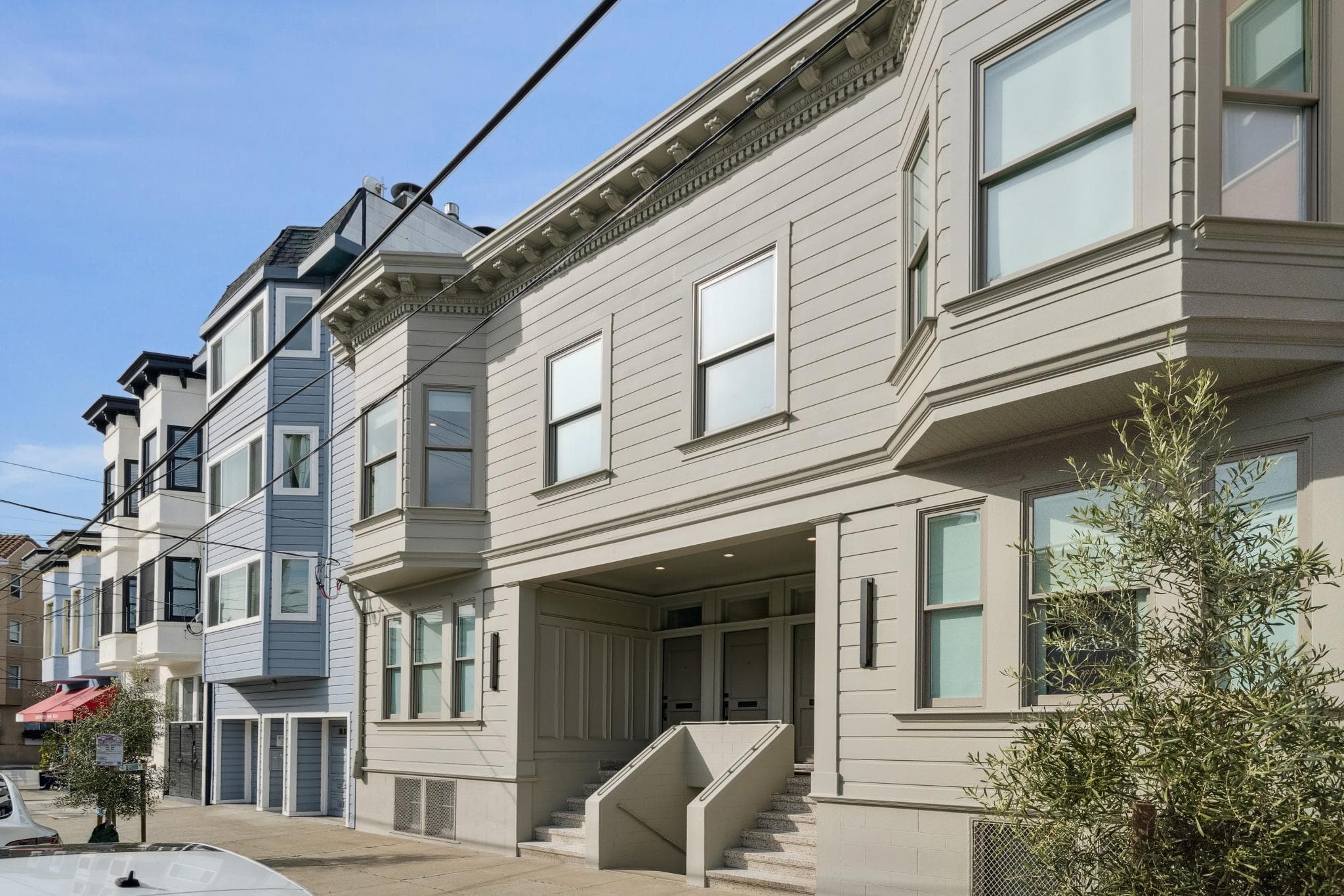 576 Chestnut Street