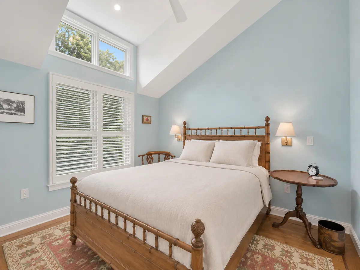 21 Elm Avenue, rental in Ross Valley, Kentfield