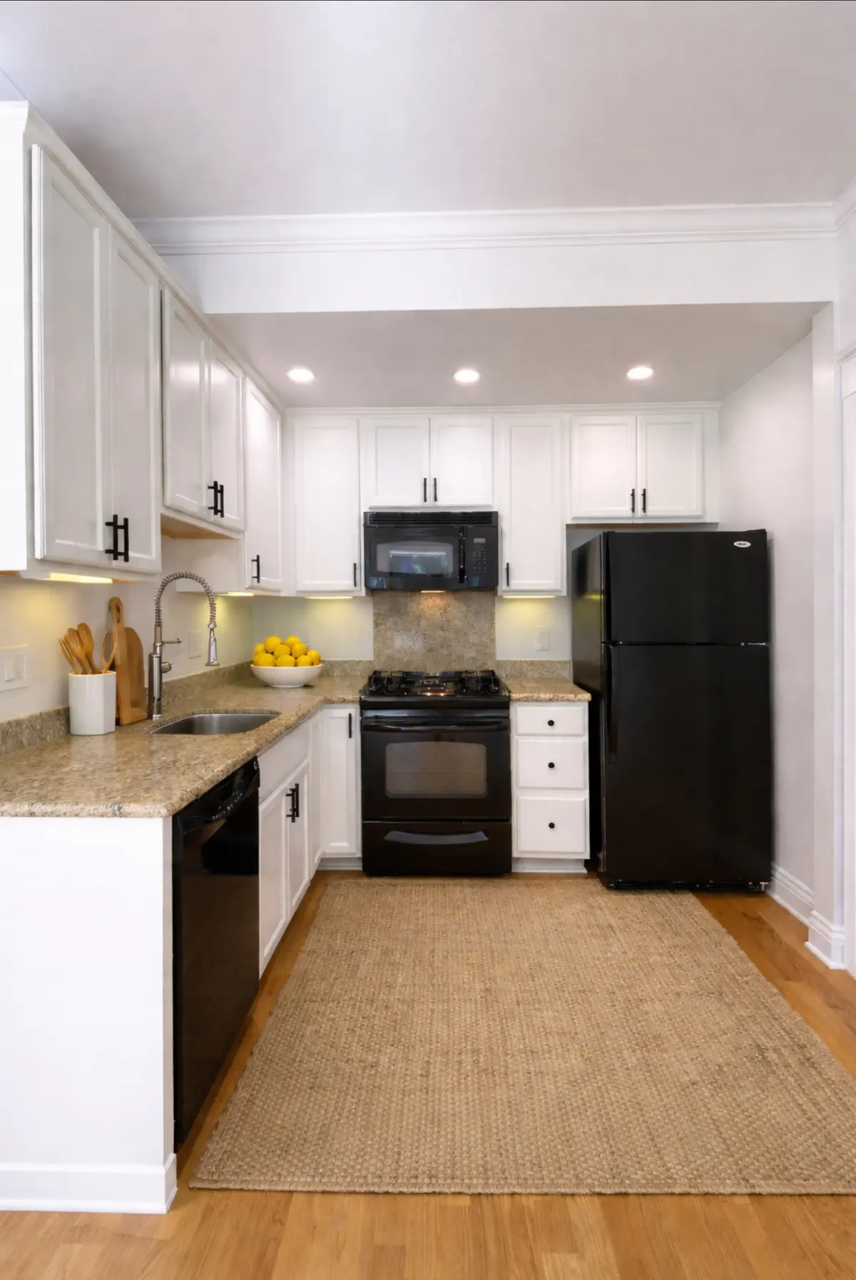 3064 Sacramento St. #4, rental in Laurel Heights, San Francisco